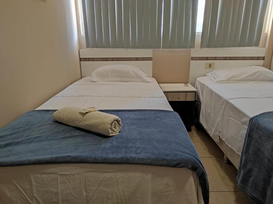 סיודד דל אסטה Turis Hotel מראה חיצוני תמונה