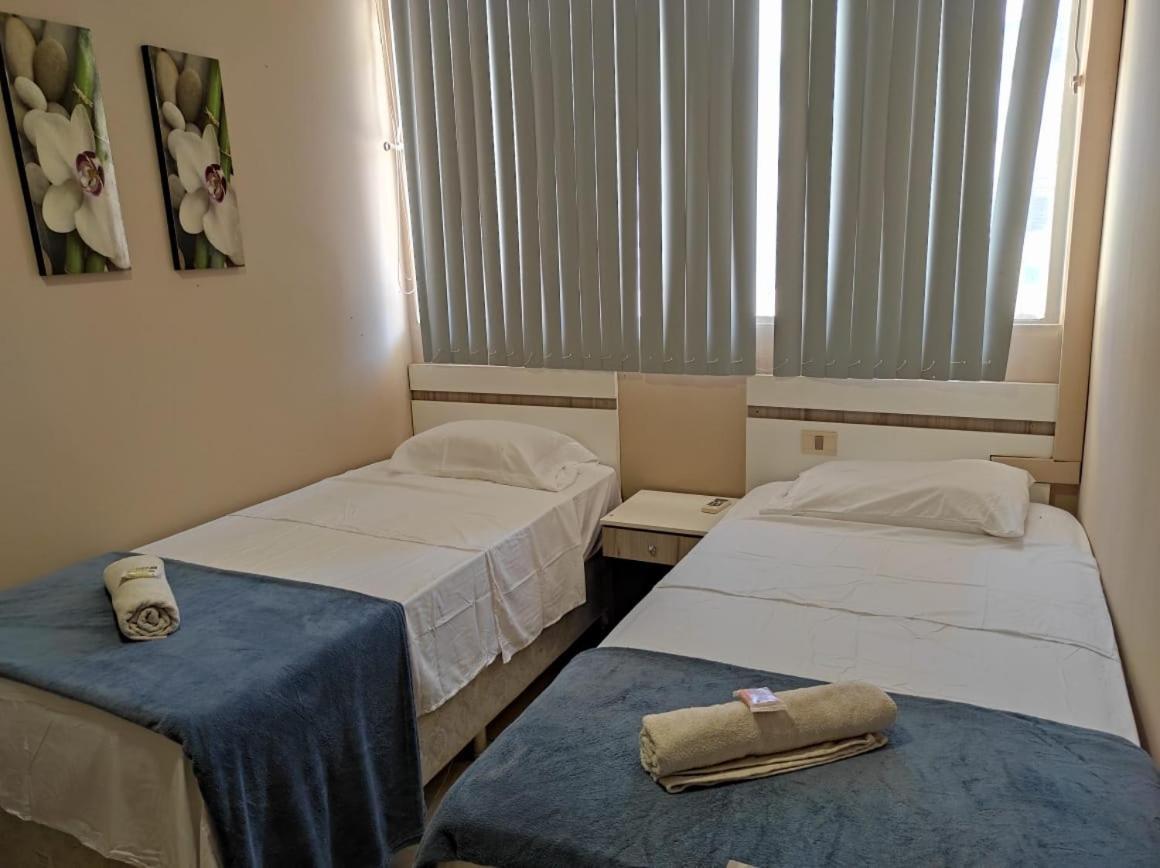 סיודד דל אסטה Turis Hotel מראה חיצוני תמונה